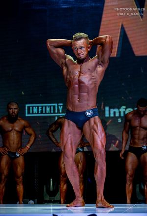 CLASSIC PHYSIQUE НОВИЧКИ